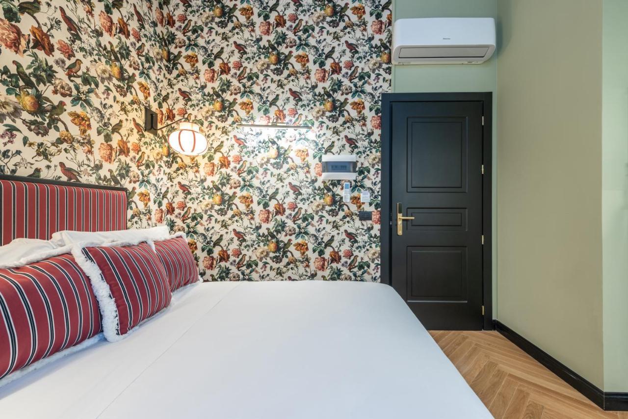The Couper Castello Hotel Milan Exterior photo