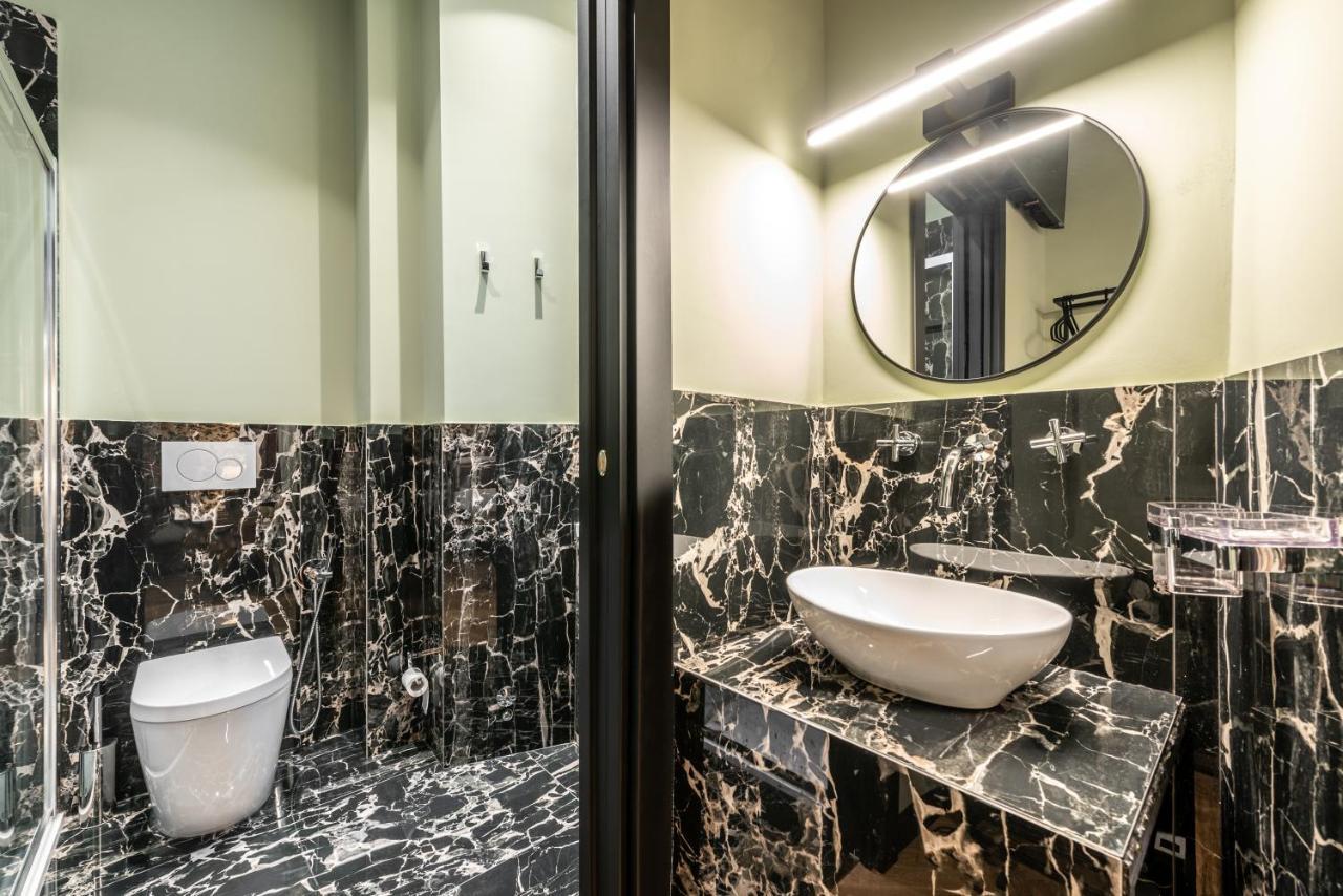 The Couper Castello Hotel Milan Exterior photo